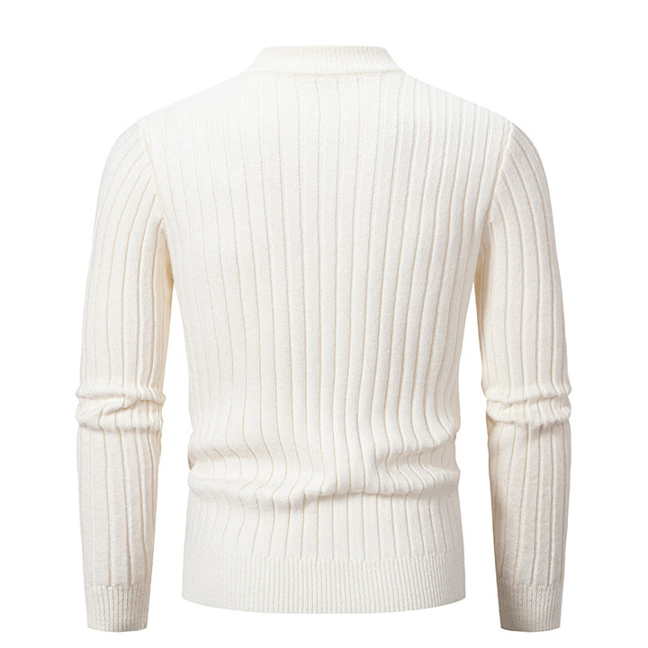 Herren eleganter Strickpullover mit modernem Zopfdesign und hohem Kragen Echoarchiv