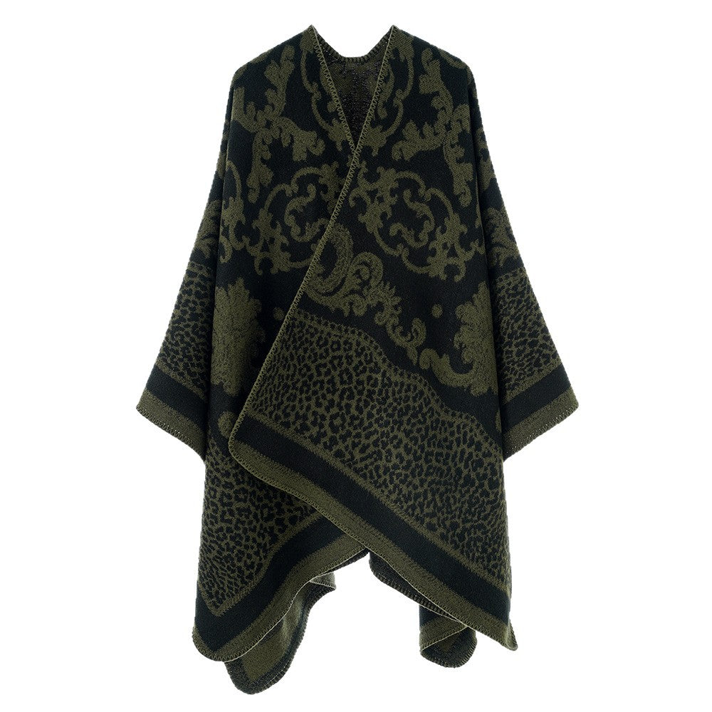 Damen Jacquard‑Capeponcho mit barockem Ornamentmuster und spitzem Zipfelsaum – Avérine