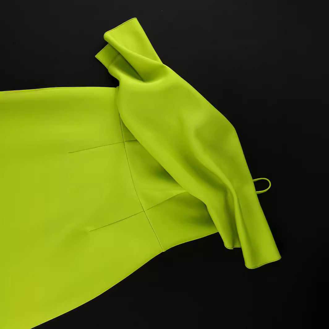 Damen Elegantes Maxikleid mit asymmetrischem Design und Drapierung Echo Archiv