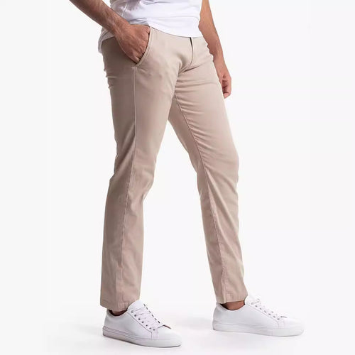 Herren Slim-Fit Chinohose aus atmungsaktivem Material Echoarchiv