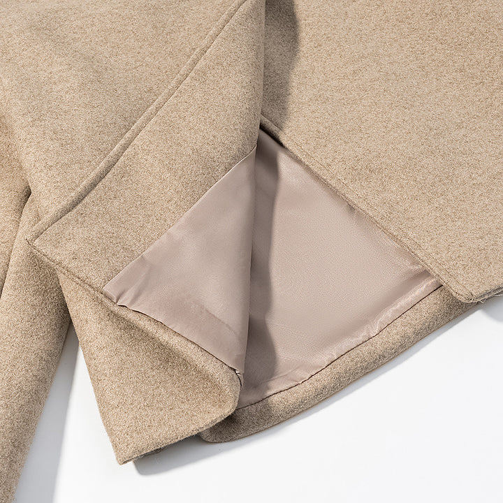 Damen Kurzgeschnittene Woll-Boxyjacke mit asymmetrischer Knopfleiste Echo Archiv