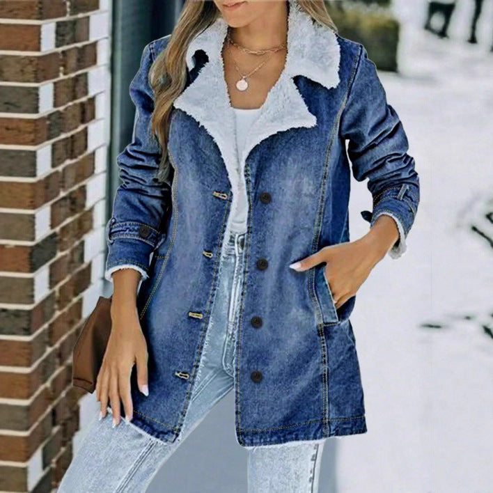 Damen Oversize-Denimjacke mit Teddyfutter, Knopfleiste und aufgesetzten Taschen Echo Archiv