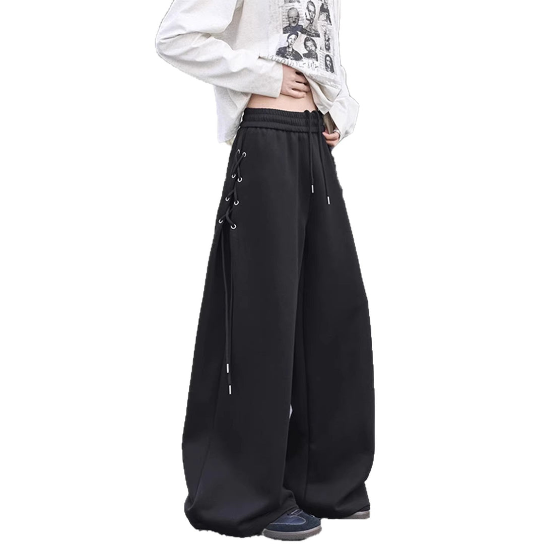 Damen Weitgeschnittene Freizeithose mit Schnürdetails Echoarchiv