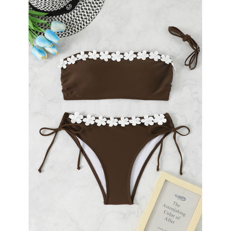 Damen Bandeau-Bikini mit floralen Akzenten Echo Archiv