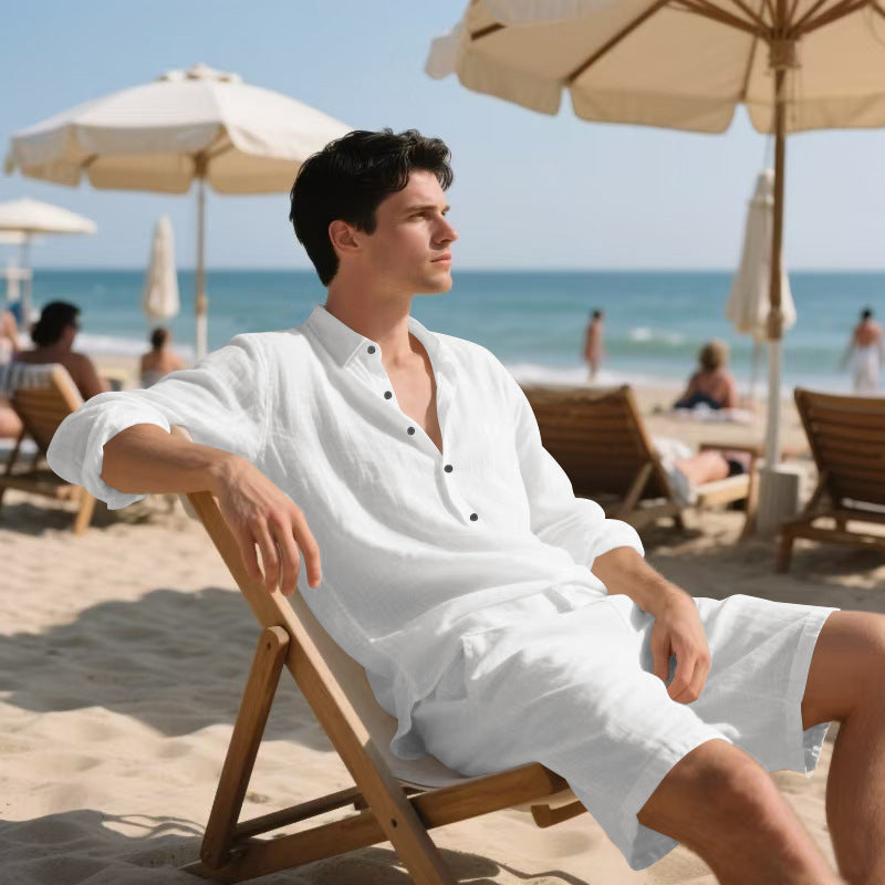 Herren lässiges Strandoutfit mit Hemd und Shorts Echoarchiv