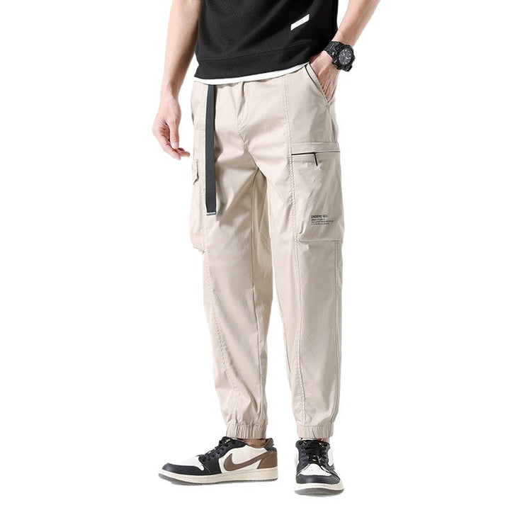 Herren Leichte Utility-Cargohose im Joggerstil mit integriertem Gürtelband und Reißverschlusstaschen Echo Archiv