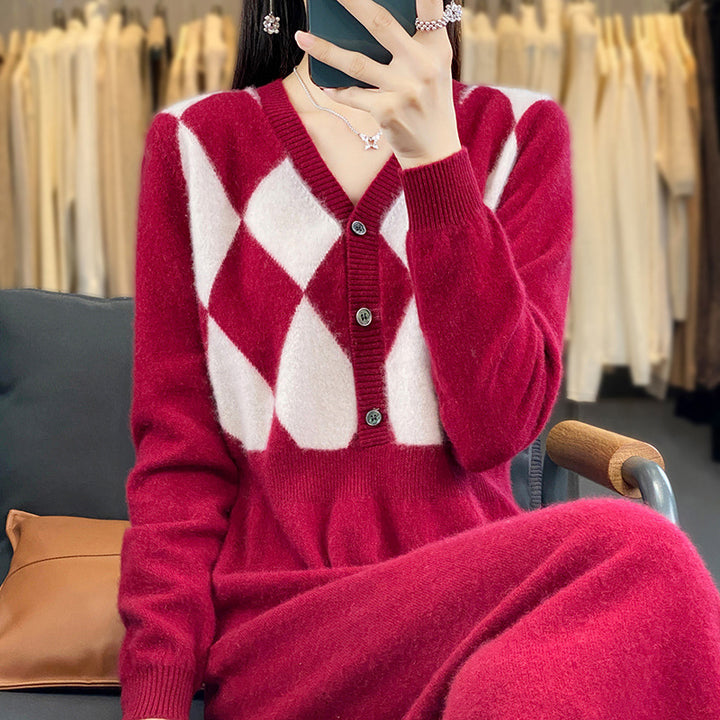 Damen Strick-Set mit V-Cardigan Rautenmuster und tailliertem Midirock Echoarchiv