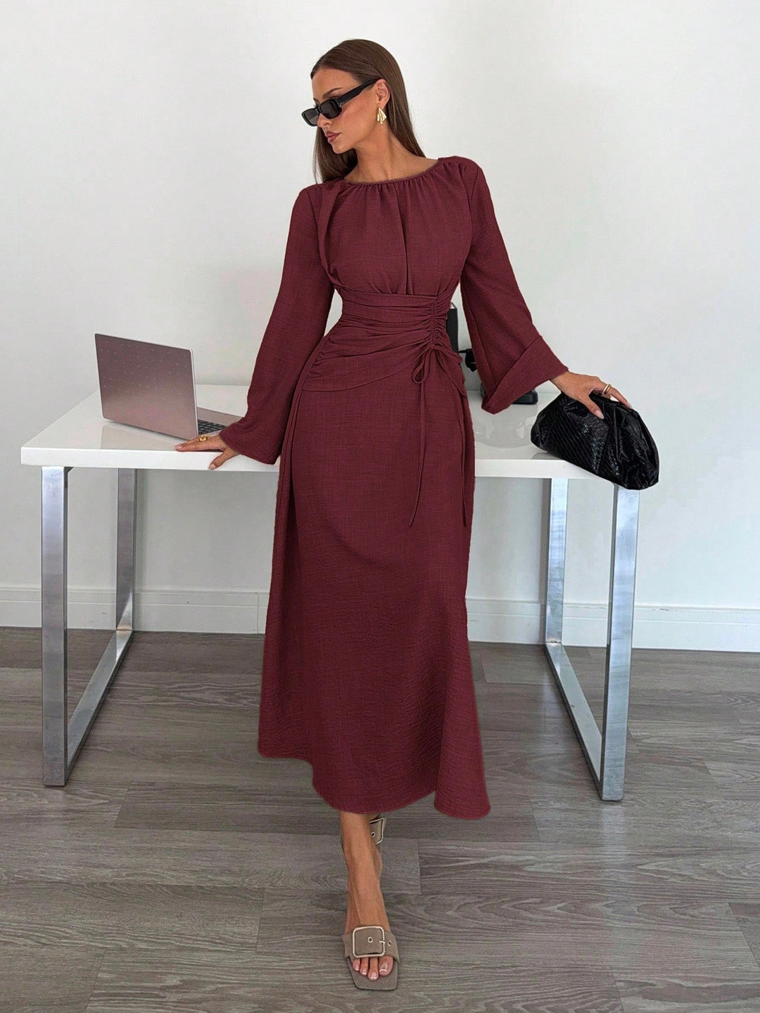 Damen Maxikleid mit geraffter Taillen-Schnürung, weiten Ärmeln und fließendem Rock Echo Archiv
