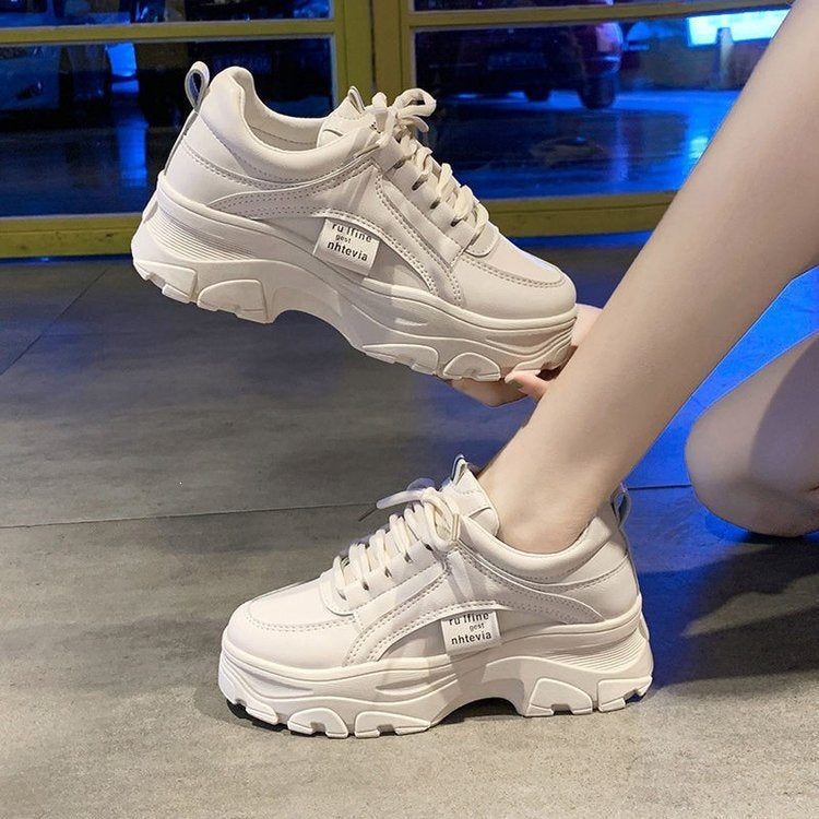 Damen Chunky Sneakers mit rutschfester Sohle und atmungsaktivem Obermaterial Echo Archiv