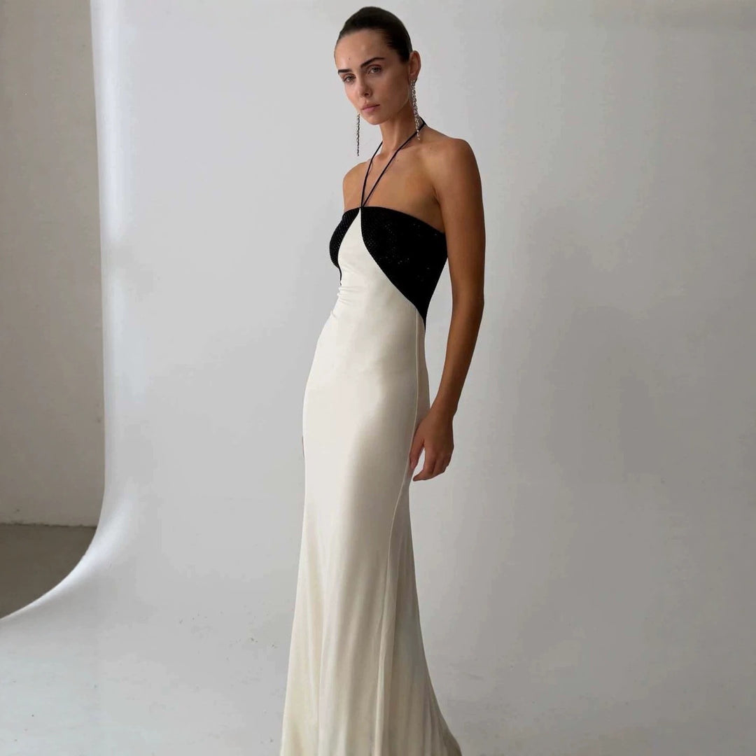 Damen Elegantes Abendkleid mit schimmerndem Oberteil und schmalem Schnitt Echo Archiv