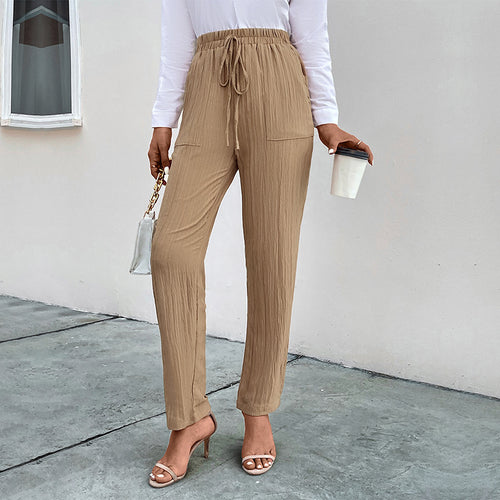 Damen Leichte Crinkle-Hose mit hohem Elastikbund, Tunnelzug und aufgesetzten Taschen Echoarchiv