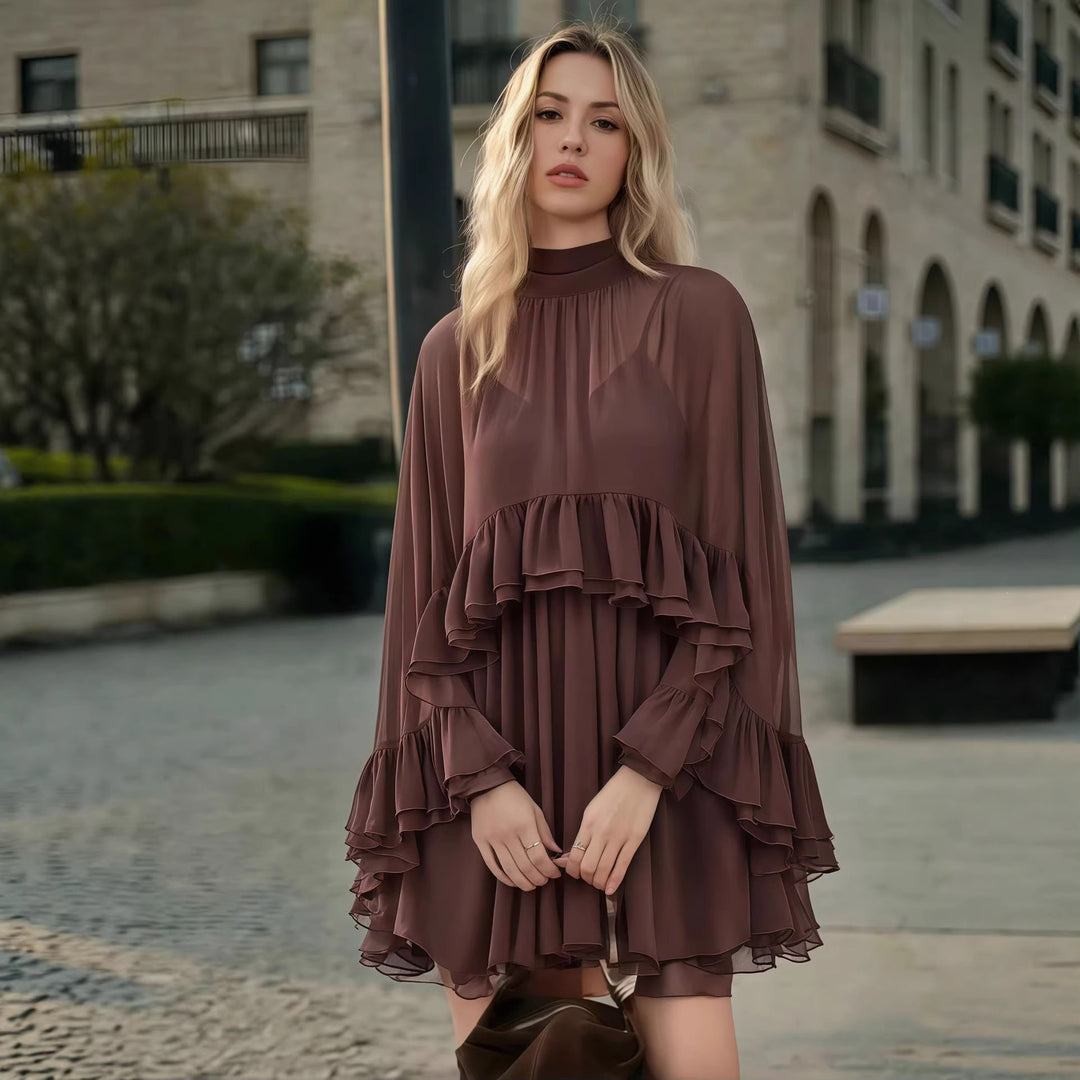 Damen Elegantes Rüschendress mit hochgeschlossenem Ausschnitt und fließendem Schnitt Echo Archiv