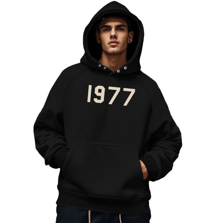 Herren Gemütlicher Kapuzenpullover mit ausgefallenem Design und praktischen Taschen Echoarchiv