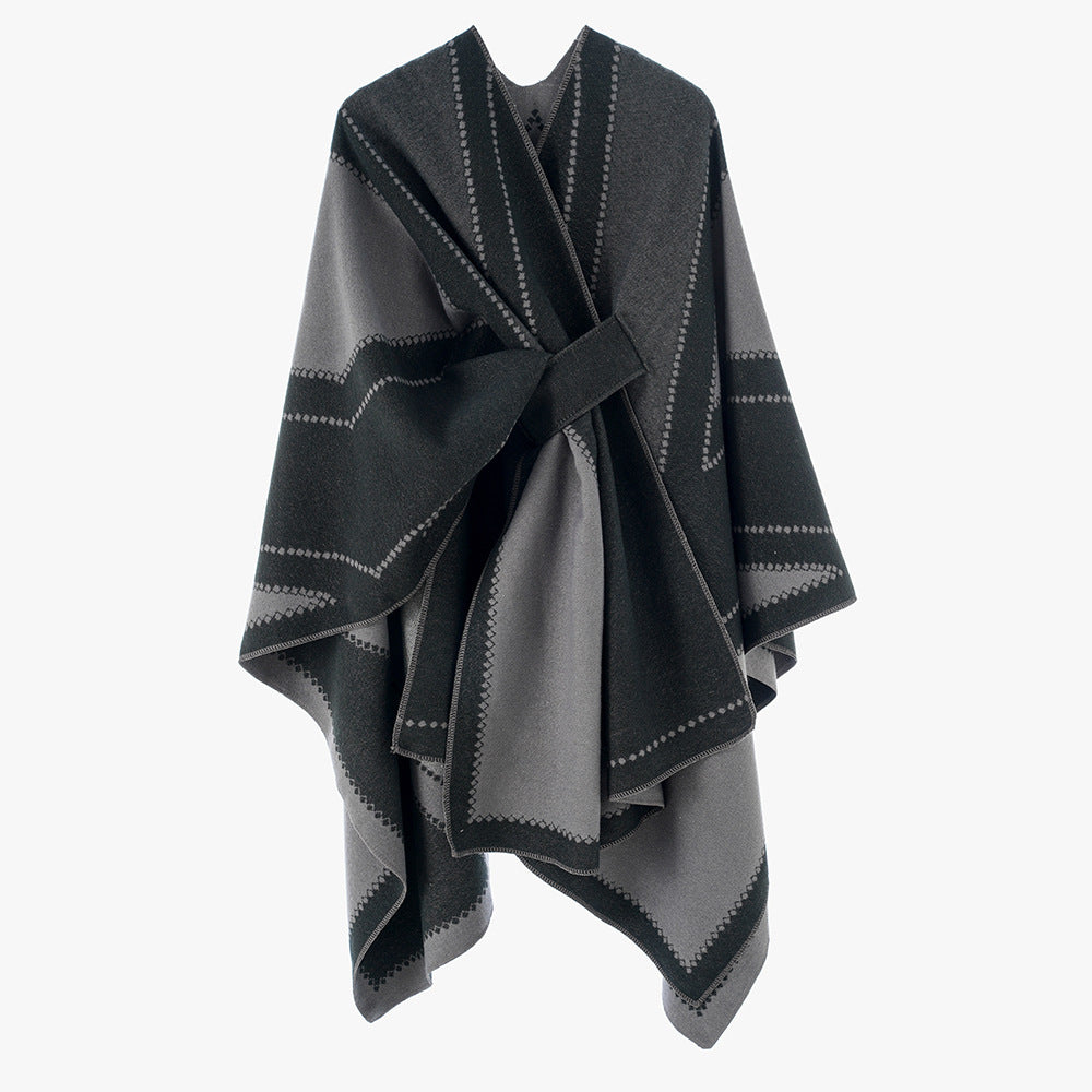 Damen Oversize-Cape aus Jacquard-Strick mit Bindeschlaufe Echo Archiv