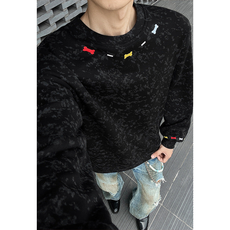 Herren Oversize-Sweatshirt mit Marmor-Effekt und bunten Knochenstickereien Echo Archiv