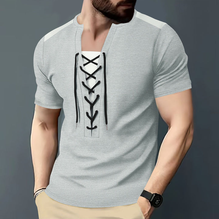 Herren Sportliches Kurzarmshirt mit modernem Schnürdesign Echoarchiv