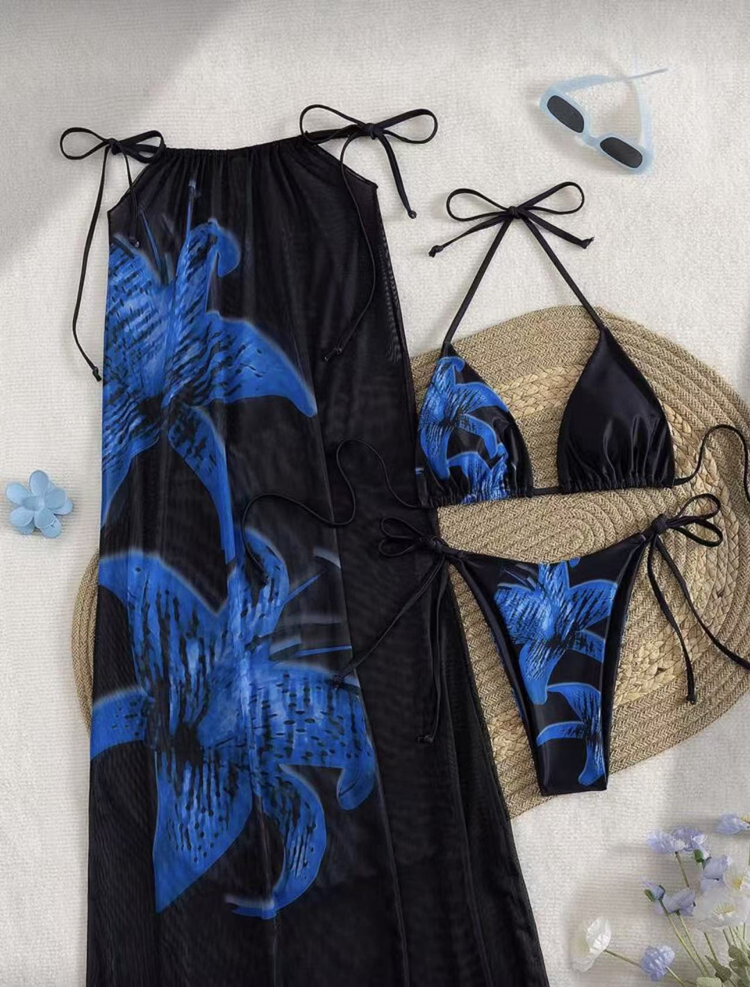 Damen Bikiniset mit elegantem Wickelrock und floralem Design Echo Archiv