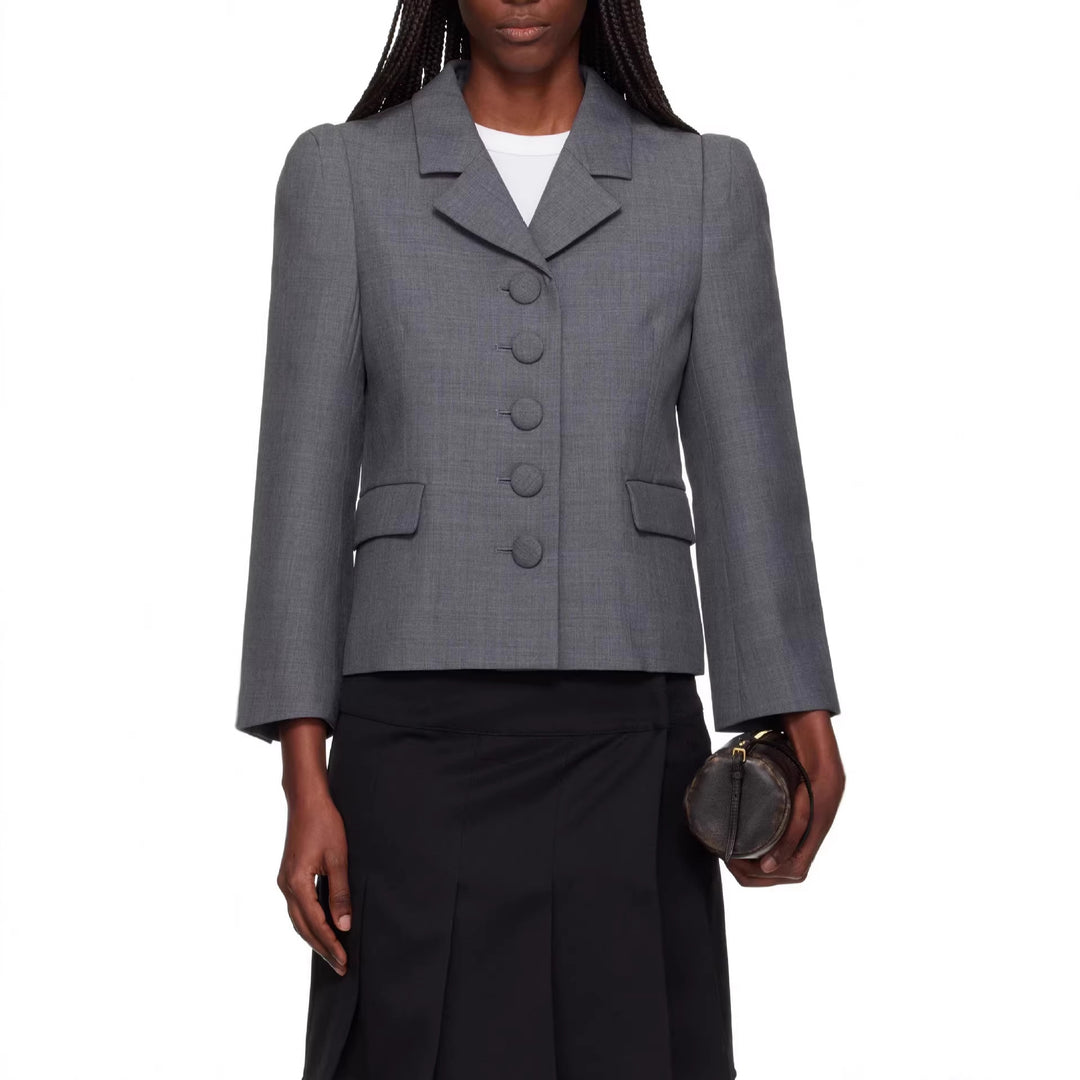 Damen Kurzblazer im taillierten Vintage Tailoring mit bezogenen Knöpfen Echoarchiv