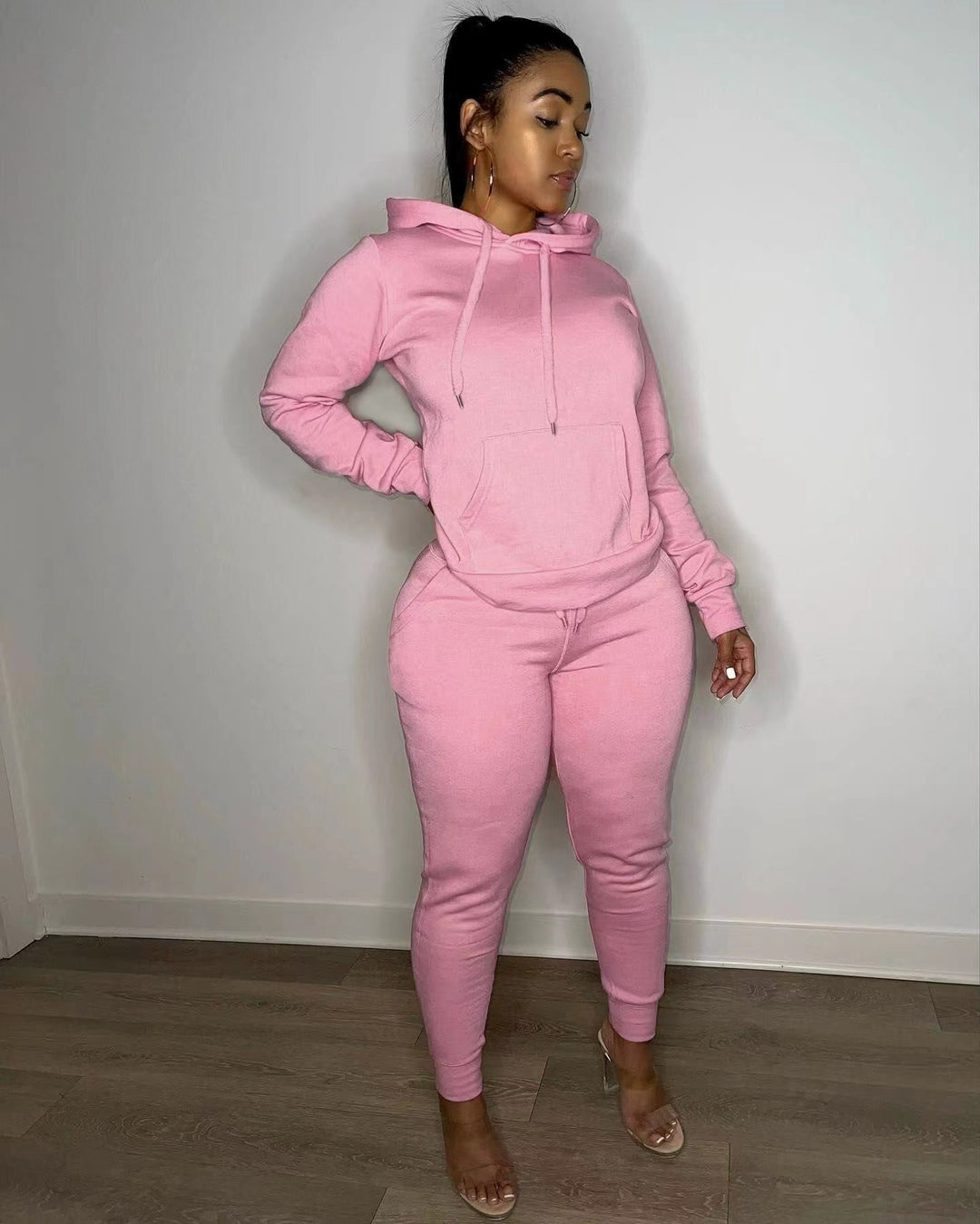 Damen tailliertes Hoodie- und Jogginghose-Set mit Kängurutasche, hohem Komfortbund und gerippten Knöchelbündchen – Auréline