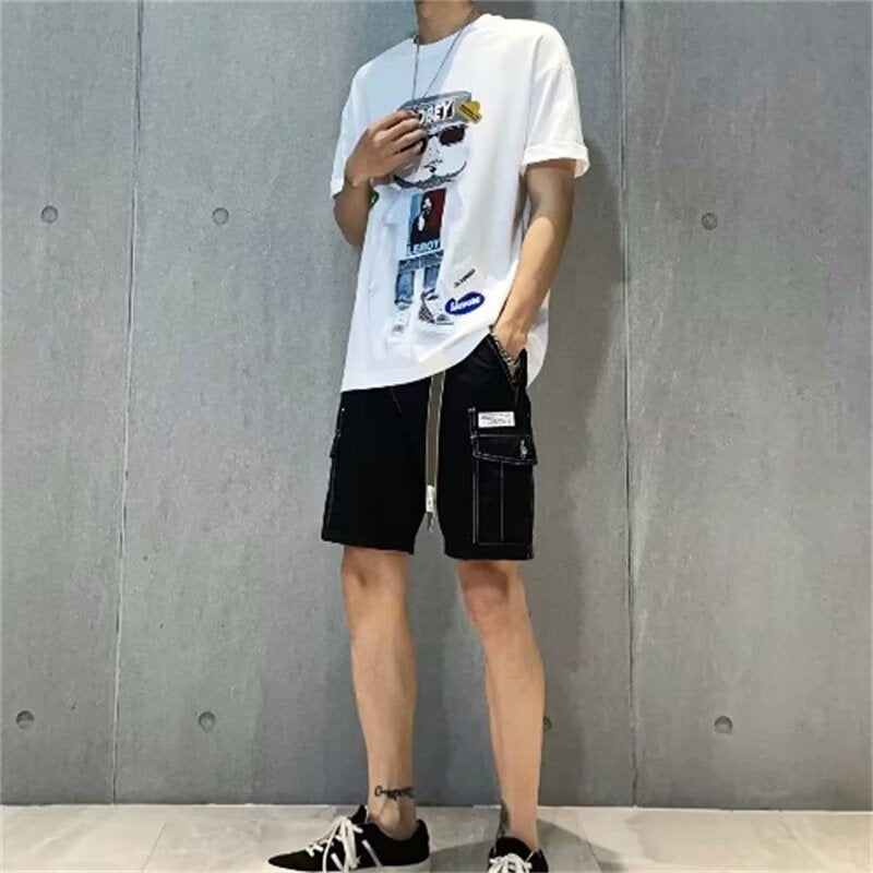 Herren Cargo-Shorts mit praktischen Seitentaschen und verstellbarem Bund Echoarchiv