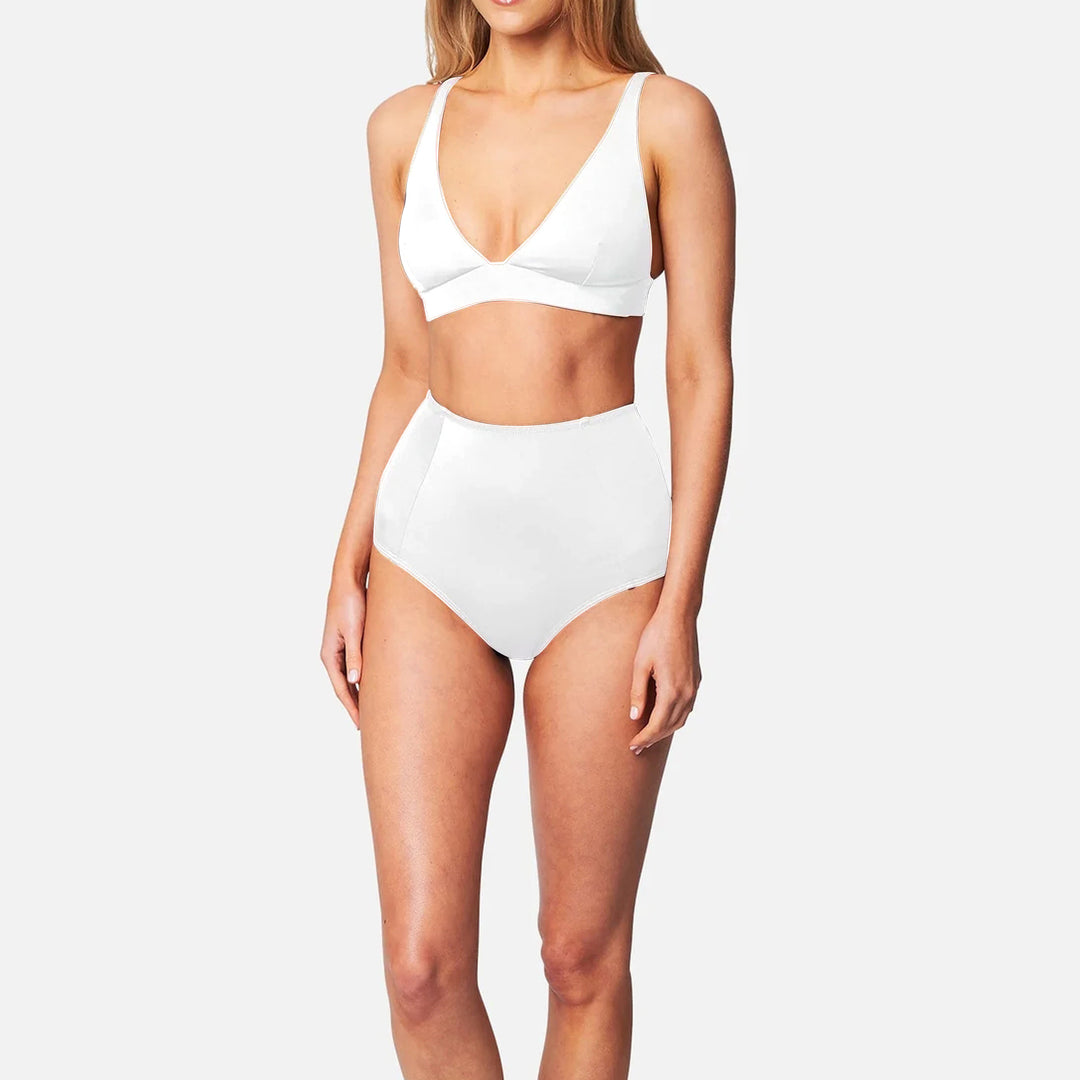 Damen Hochgeschnittener Bikini mit vorteilhaftem Schnitt Echo Archiv