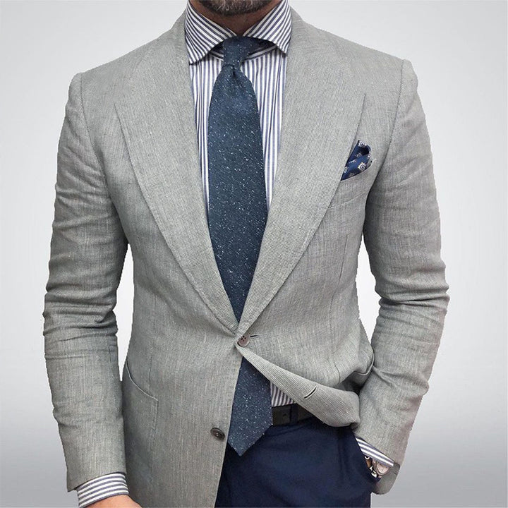 Stilvoller Herrenblazer mit eleganten Details von Echoarchiv