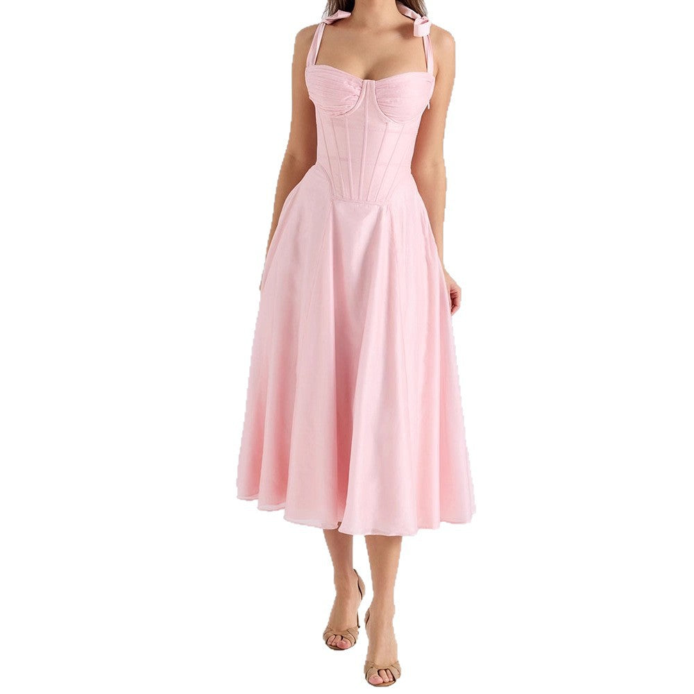 Damen Elegantes Midikleid mit schulterfreien Trägern Echo Archiv