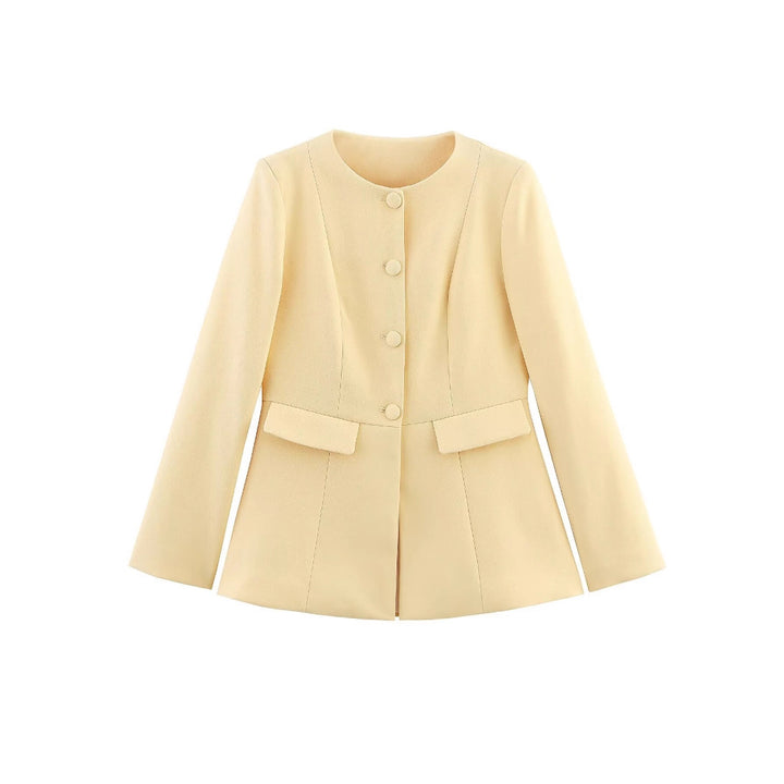 Damen nan taillierter knopfblazer mit Rundhalsausschnitt und angedeuteten Pattentaschen Echo Archiv