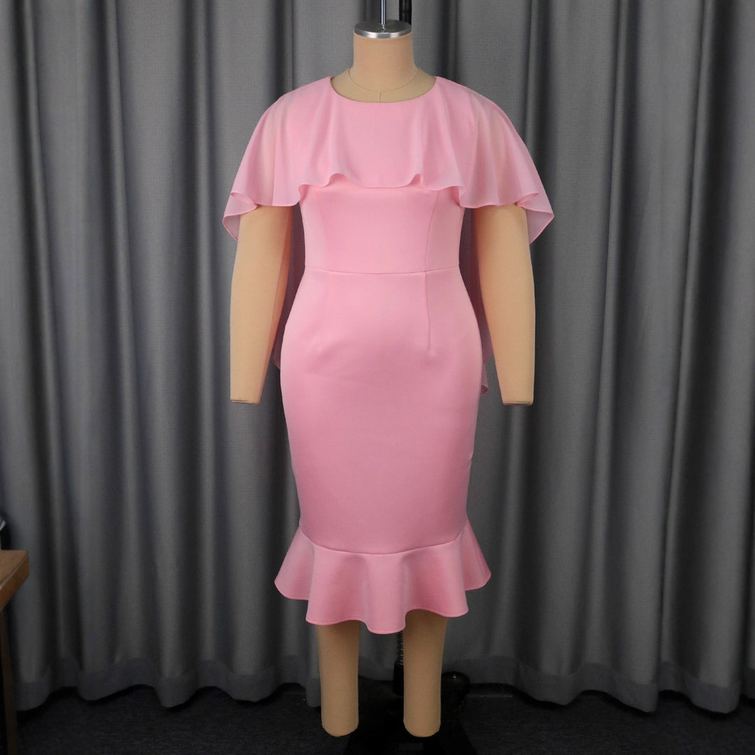 Damen Elegantes Abendkleid mit schwingendem Saum und Raffungen Echo Archiv
