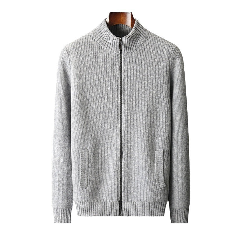 Herren Strickpullover mit modernem Reißverschluss und feiner Rippstruktur Echoarchiv