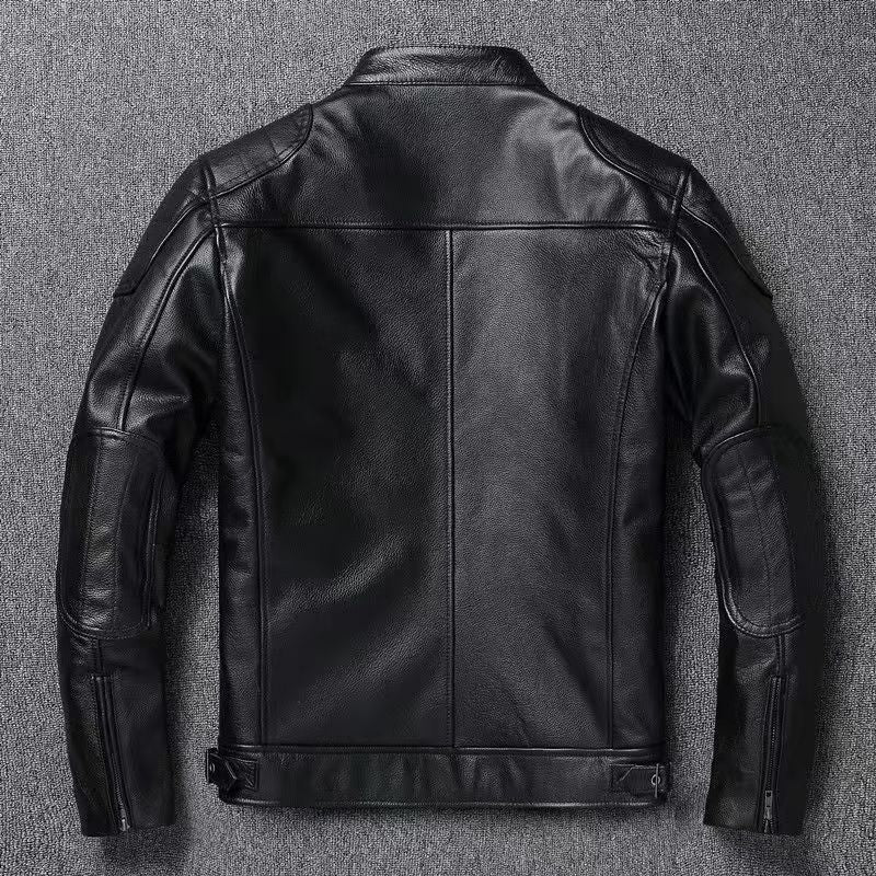 Herren Vintage Biker-Lederjacke mit Stehkragen und gesteppter Schulterpolsterung Echoarchiv