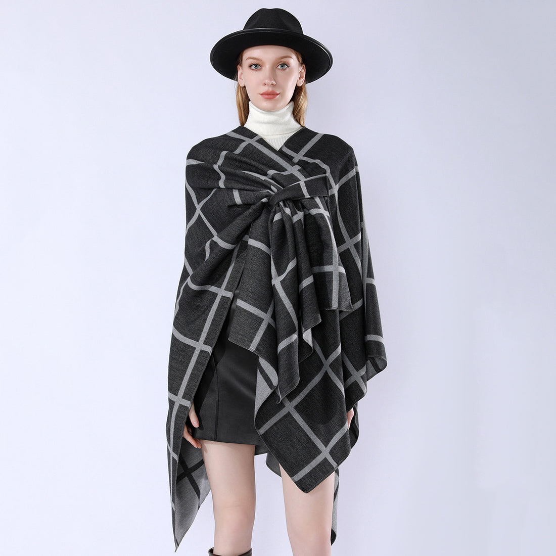 Damen Oversize Wollmix Poncho mit Gürtel und Karomuster – Célinea
