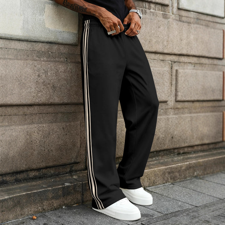 Herren Sportliche Freizeithose mit seitlichen Streifen Echoarchiv