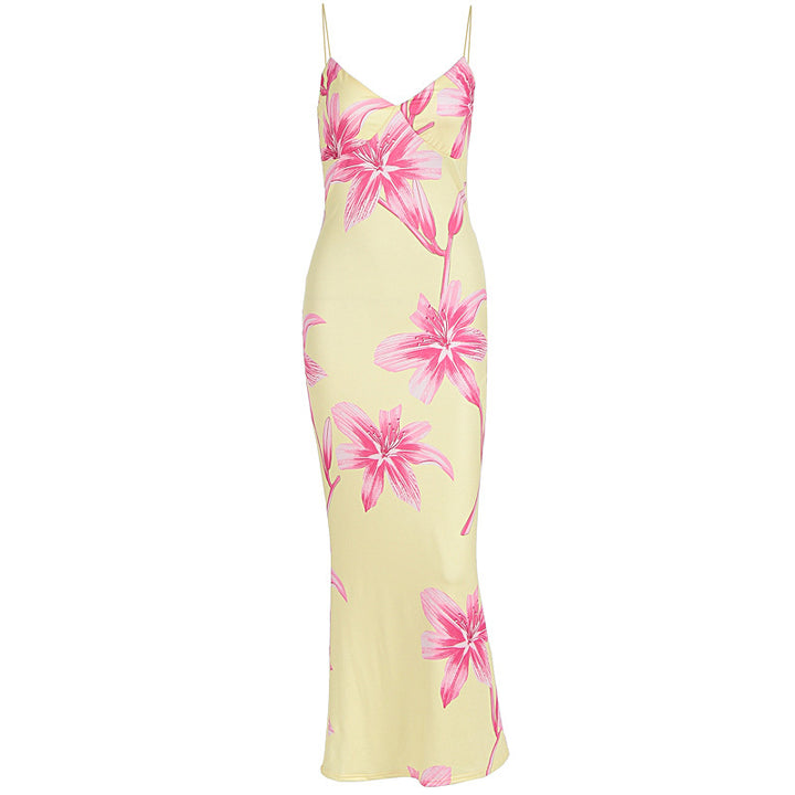 Damen Elegantes Blumenmaxikleid mit feinen Spaghettiträgern und figurbetontem Schnitt Echo Archiv