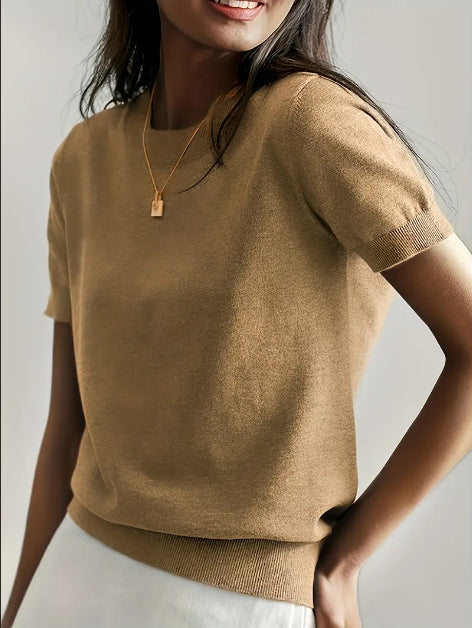 Damen Feinstrickpullover mit Kurzarmiger Silhouette und Weich Fließendem Material Echoarchiv