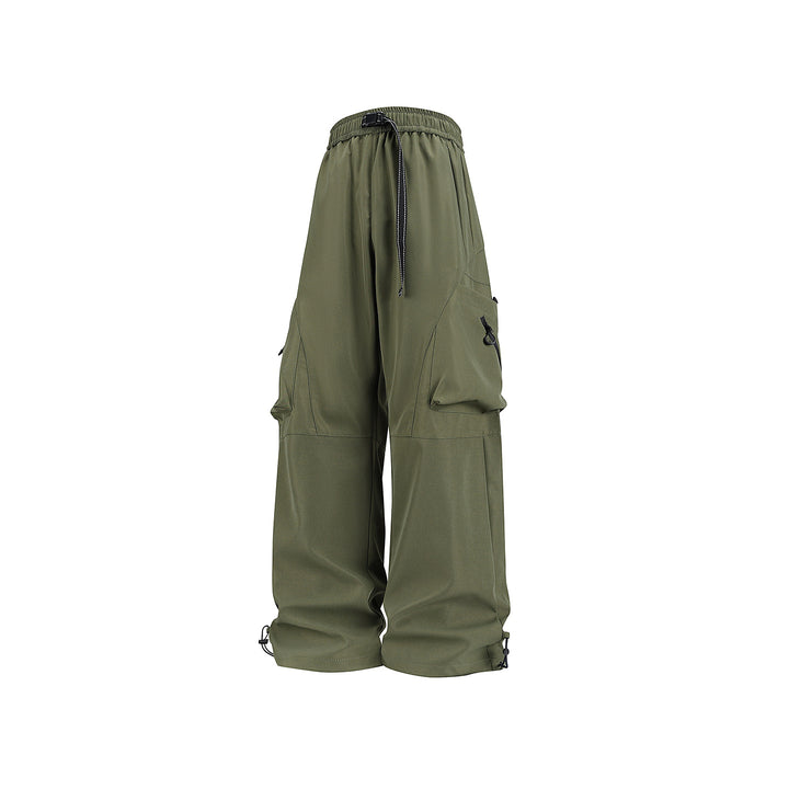 Herren Baggy-Cargo-Hose im Tech-Utility-Stil mit großvolumigen Klapptaschen, elastischem Bund und verstellbarem Kordelsaum Echo Archiv