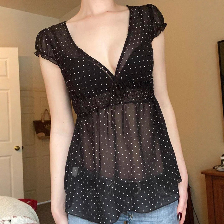 Damen Verspieltes Polka-Dots Blusenshirt mit Rüschendetails Echo Archiv