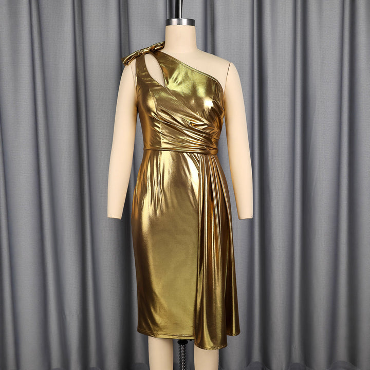 Damen Elegantes Abendkleid mit asymmetrischem Schnitt und voluminösem Drapierungselement Echo Archiv
