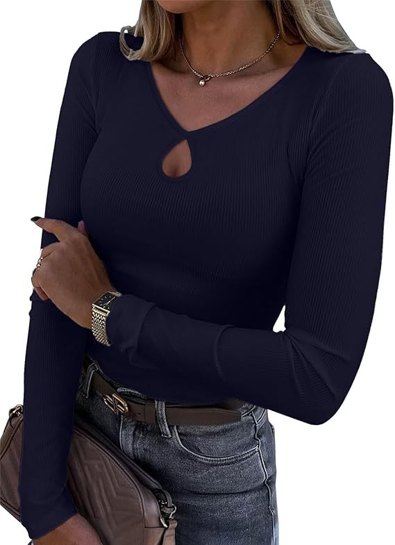 Damen Tailliertes geripptes Langarmshirt mit V-Ausschnitt und Tropfen-Cut-Out Echo Archiv