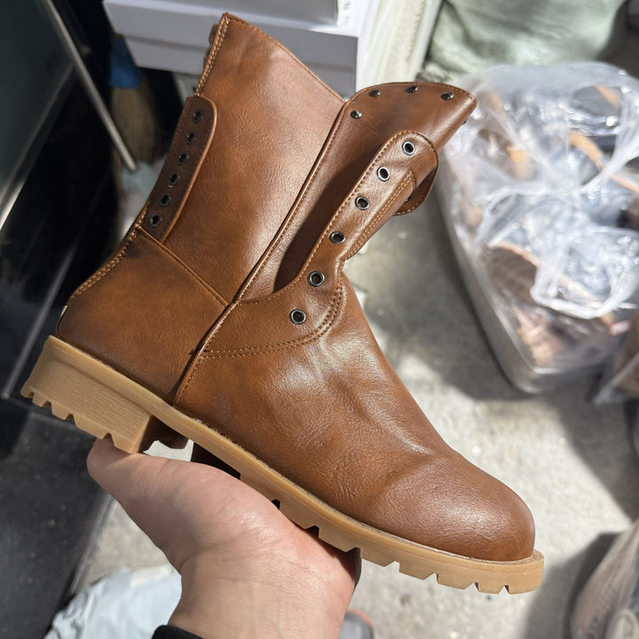 Damen Schnürstiefel im Vintage-Look aus Lederimitat mit Nietenbesatz und niedrigem Blockabsatz – Lioré