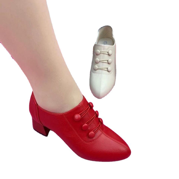 Damen nan Oxford-Pumps im Retrostil mit Zierknopfleiste und komfortablem Blockabsatz Echo Archiv