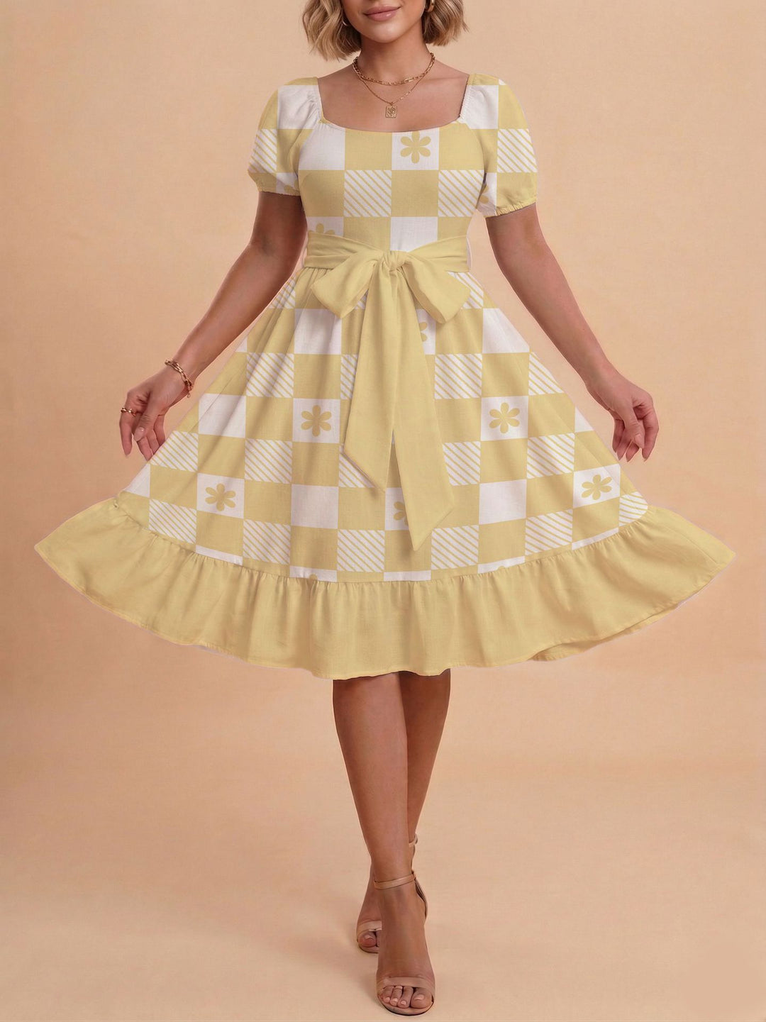 Damen Verspieltes Maxikleid mit Bärenmuster und taillierbarem Band Echo Archiv