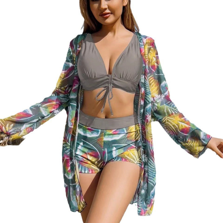 Damen Bikini-Set mit floralem Wickeloberteil und bequemen Shorts Echo Archiv