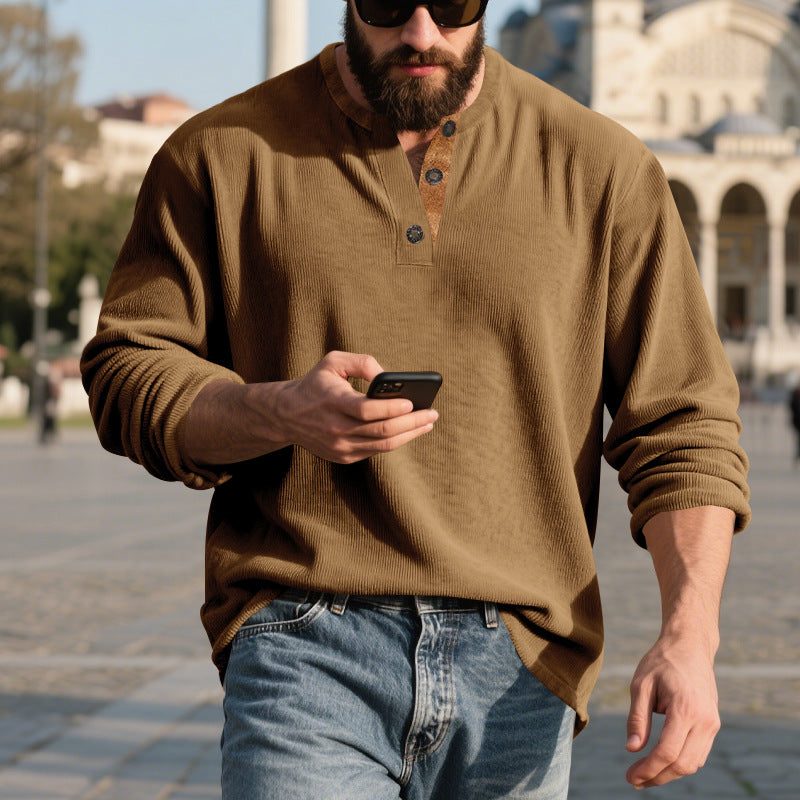 Herren nan langärmeliges Henleyshirt aus strukturierter Baumwollmischung mit Zierknopfleiste Echo Archiv