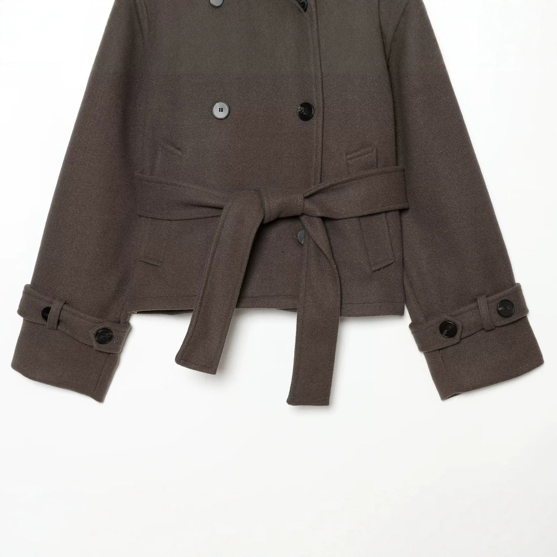 Damen Kurze Capejacke aus Wollmix mit hohem Stehkragen, Doppelreihe und Bindegürtel Echoarchiv