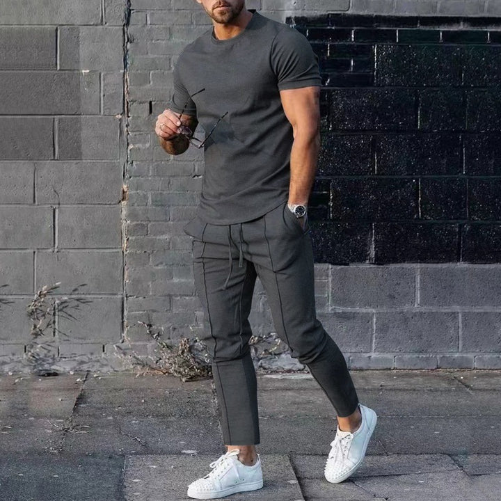 Herren sportliches Oberteil und Jogginghose Set Echoarchiv