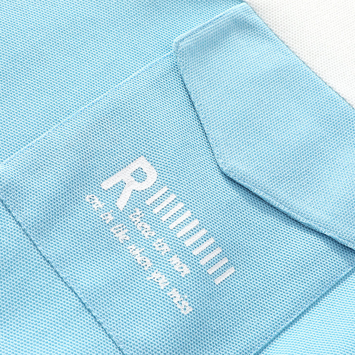 Herren Poloshirt mit modernem Schriftzug und praktischem Brusttaschen Echoarchiv
