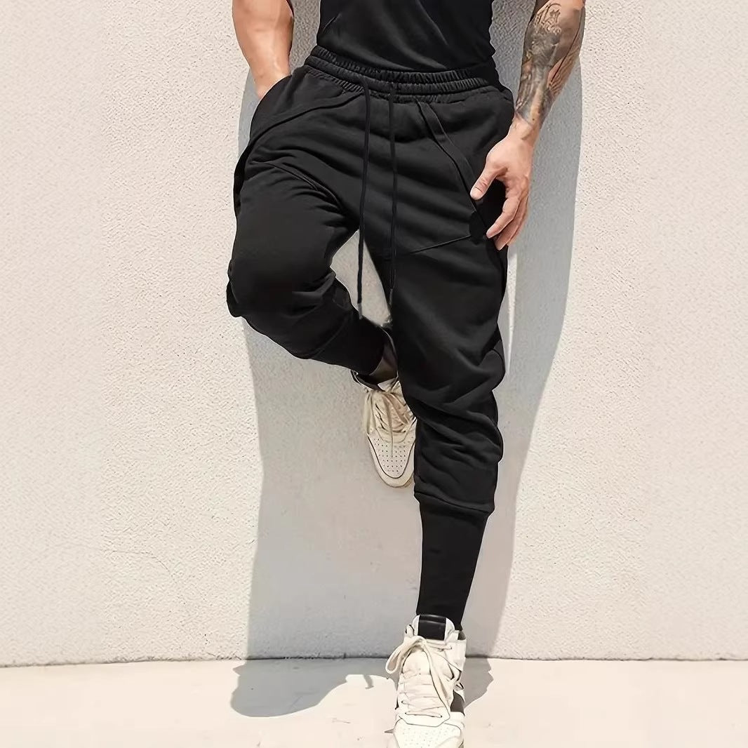 Herren Tapered-Jogginghose mit tiefem Schritt, elastischem Bund & diagonalgesetzten Taschen Echo Archiv
