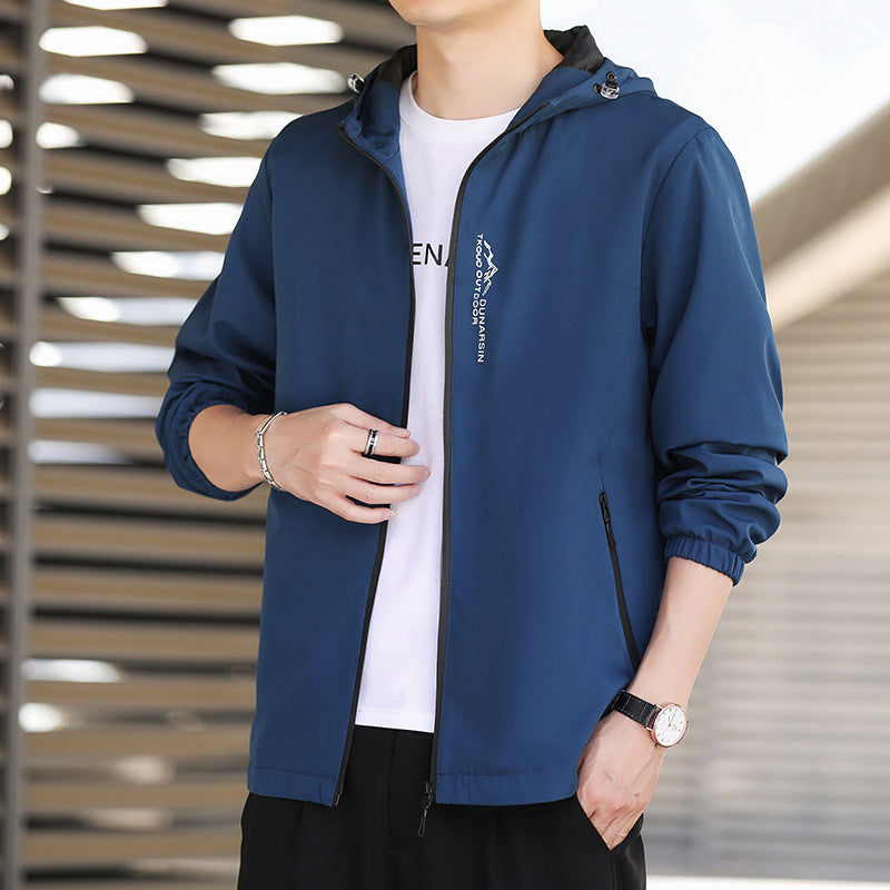 Herren Ultraleichte Kapuzen-Shelljacke im Urban-Minimalstil mit windabweisender Membran und Reißverschlusstaschen Echo Archiv