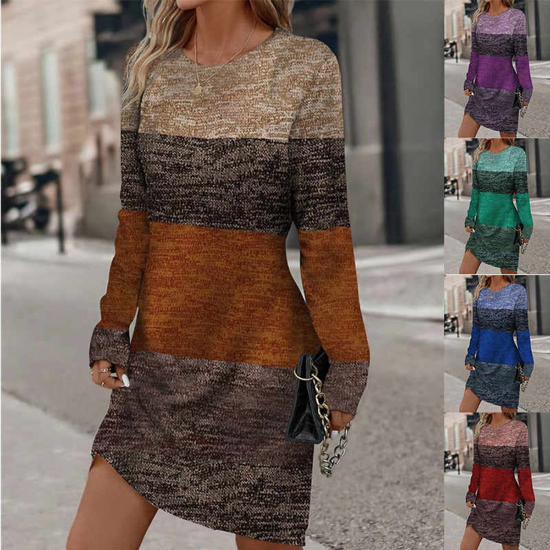 Damen Strickkleid mit modischem Strukturmuster und lässigem Schnitt Echoarchiv